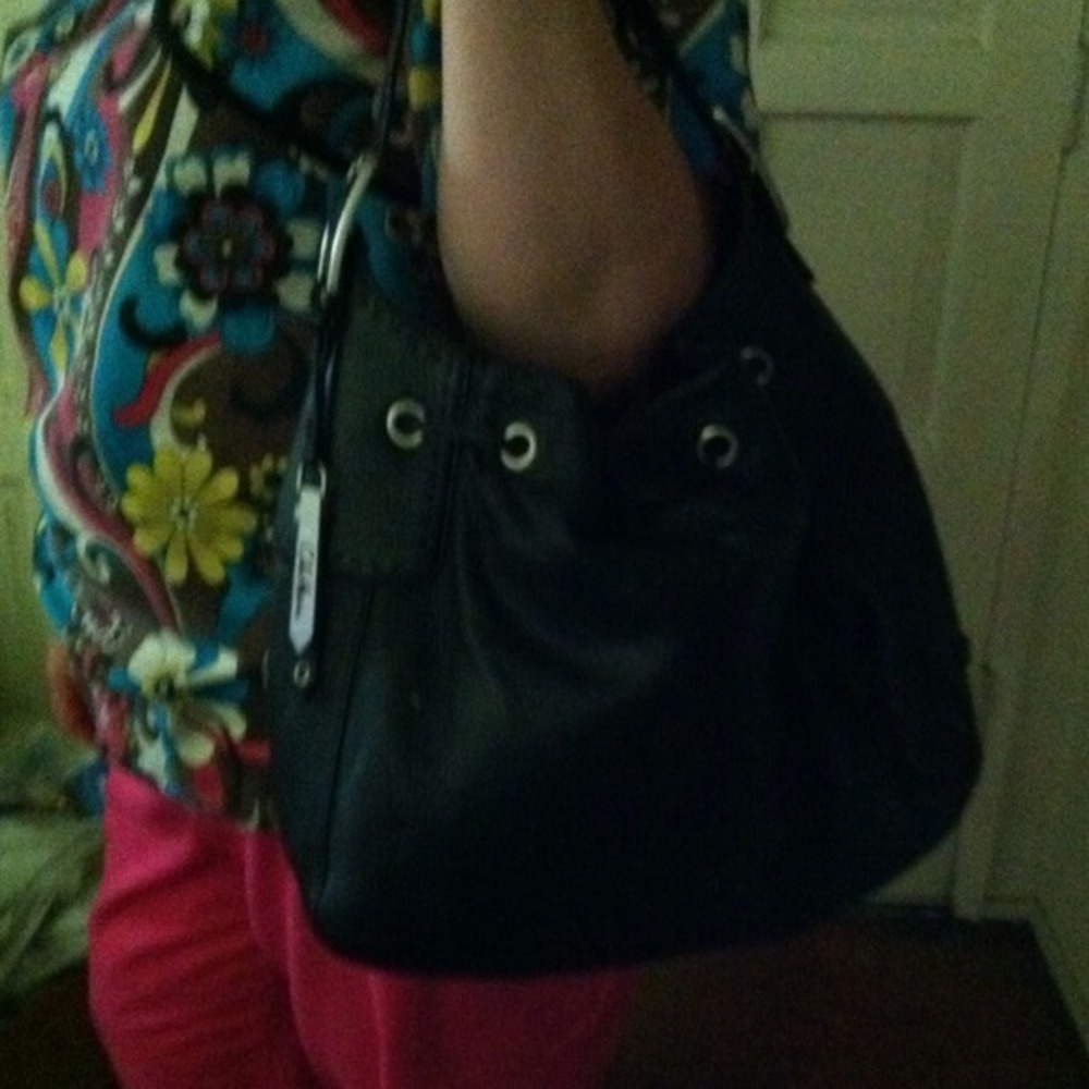 Black Shoulder Bag (reduced) - Picture 4 of 4